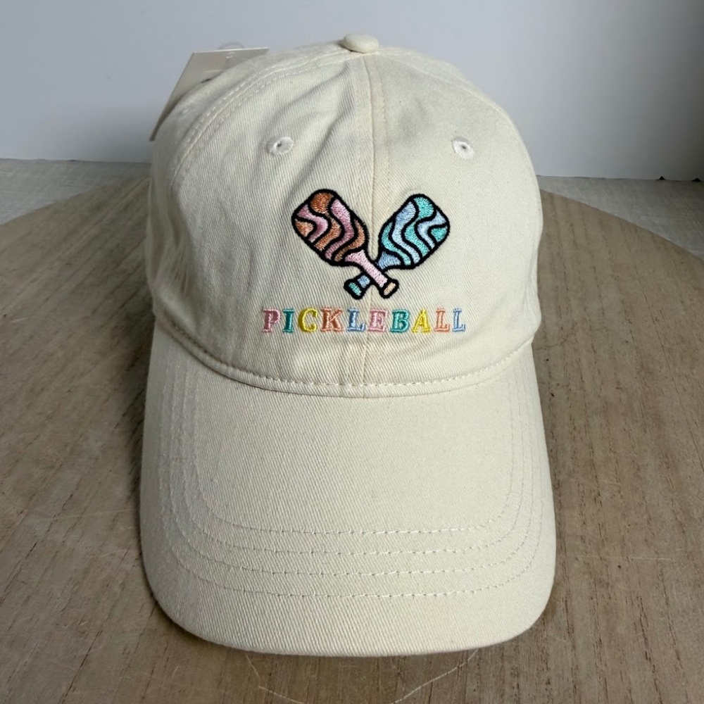 Frasier Sterling Sport Pickleball Hat Women's Adjustable Cream NWT